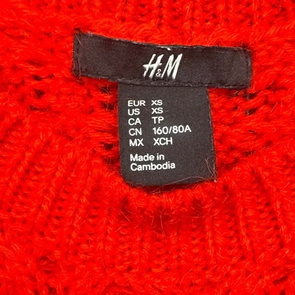 H&M Vibrant Red Crew Neck Sweater Women’s Size XS - Picture 2 of 12